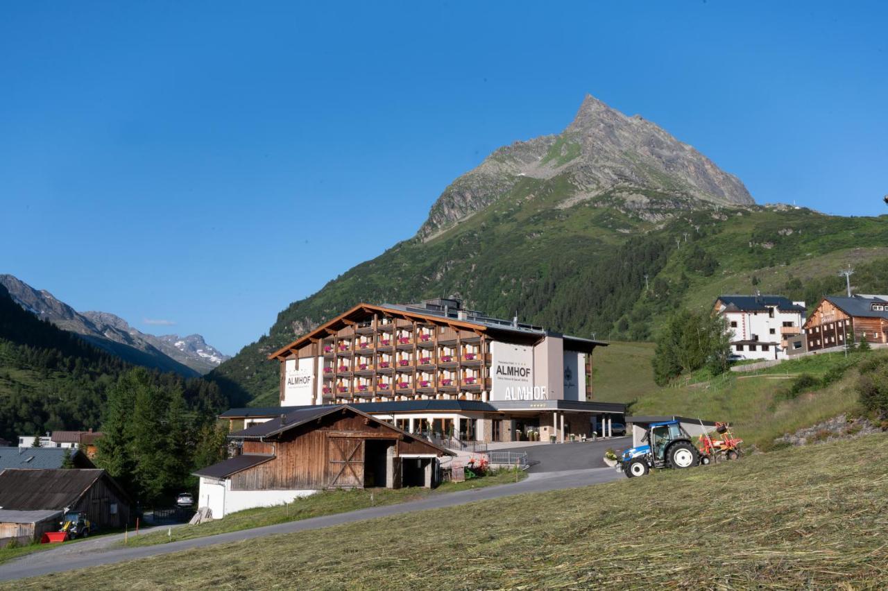 Hotel Almhof กัลเทือร์ ภายนอก รูปภาพ