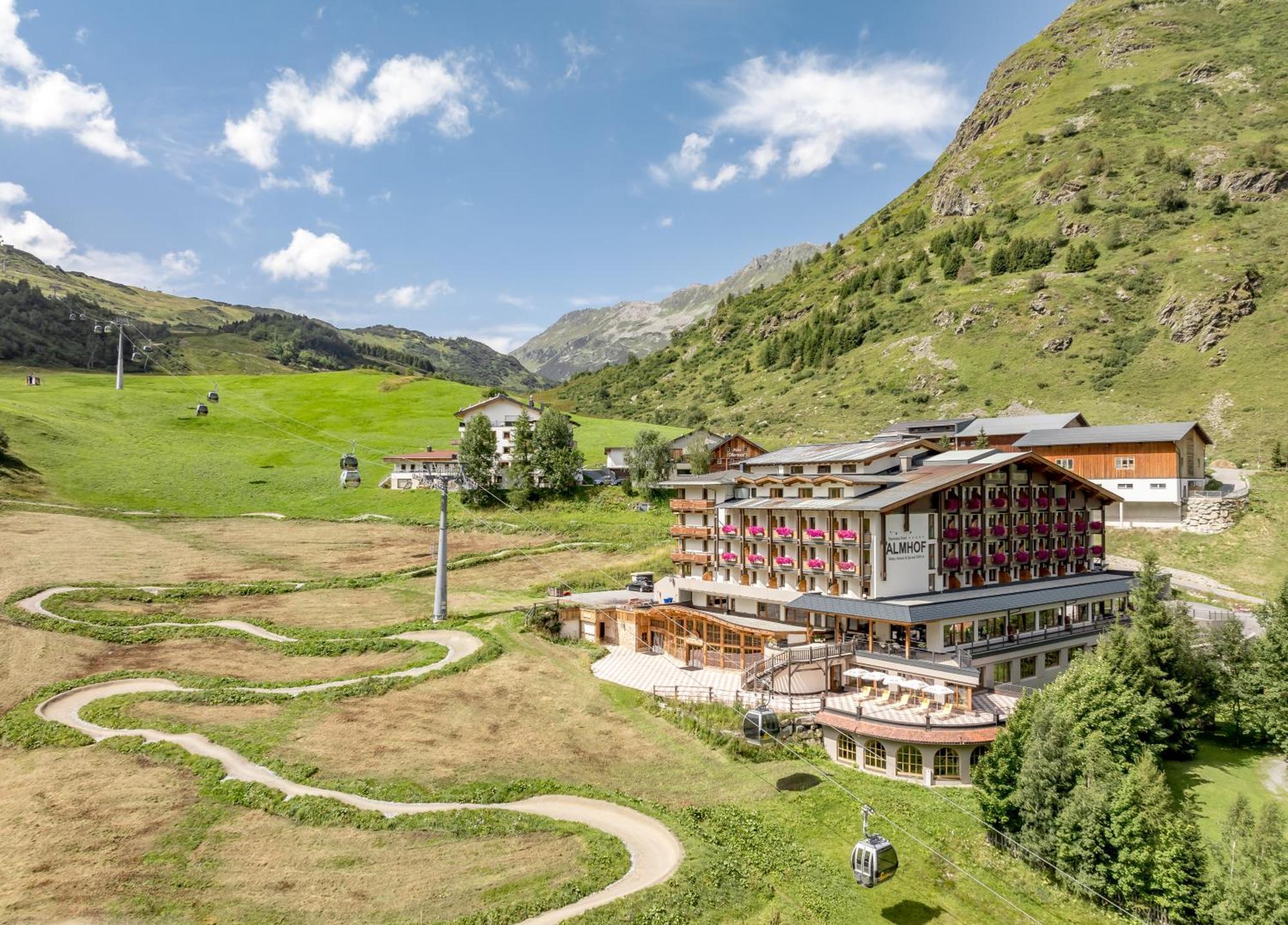 Hotel Almhof กัลเทือร์ ภายนอก รูปภาพ
