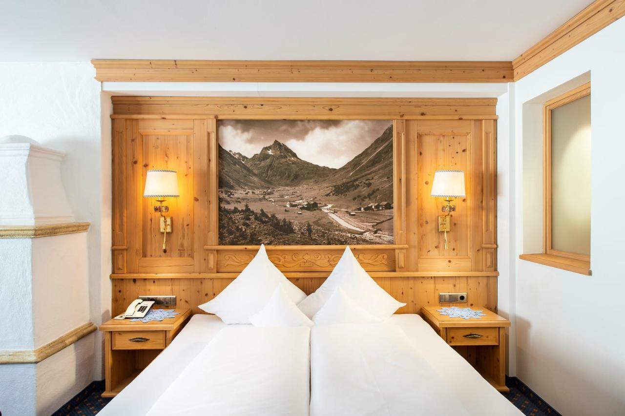 Hotel Almhof กัลเทือร์ ภายนอก รูปภาพ